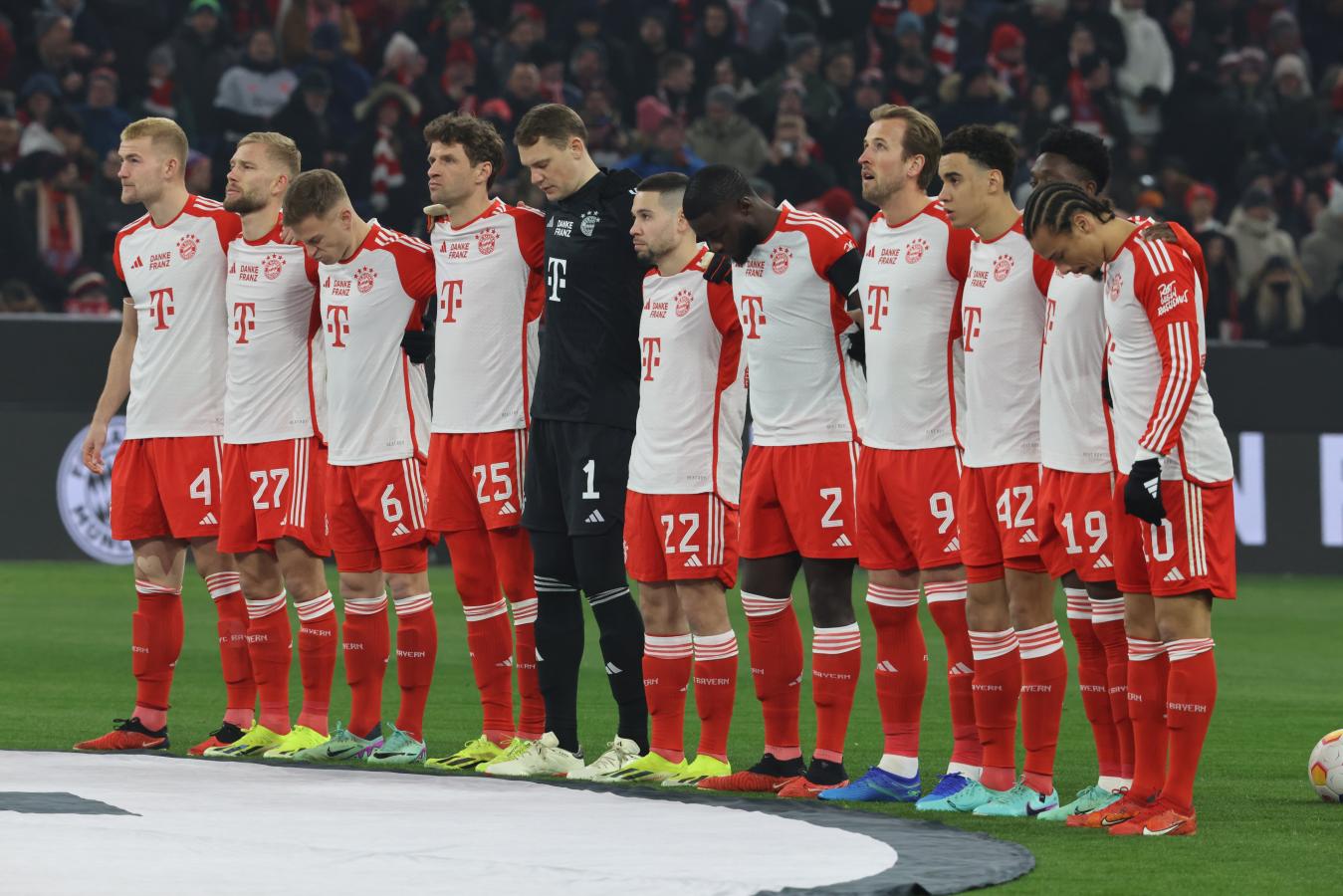 El Emotivo Homenaje De Bayern Munich A Beckenbauer: “Descanse En Paz ...