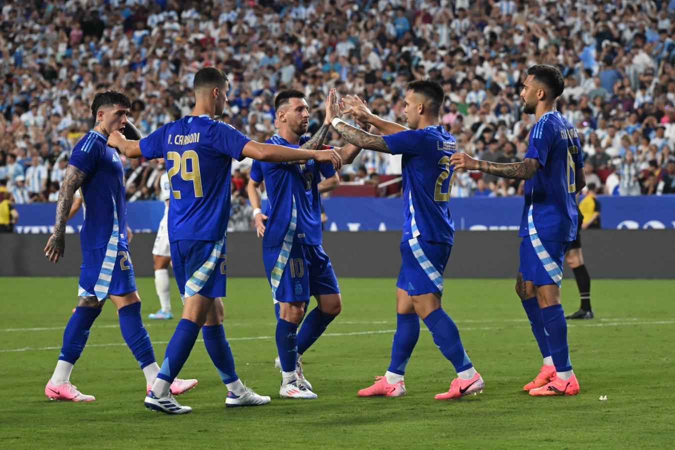 Sold Out: Argentina debutará ante Canadá a estadio lleno - Todofutbol.cl