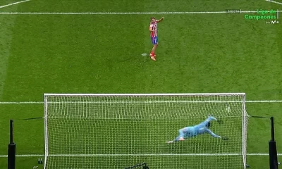 PENAL REAL MADRID ATLETICO COURTOIS